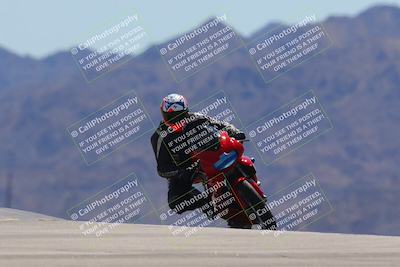 media/Mar-24-2025-Moto Forza (Mon) [[57ce5c5cff]]/2-Intermediate Group/Session 4 (Turn 9)/